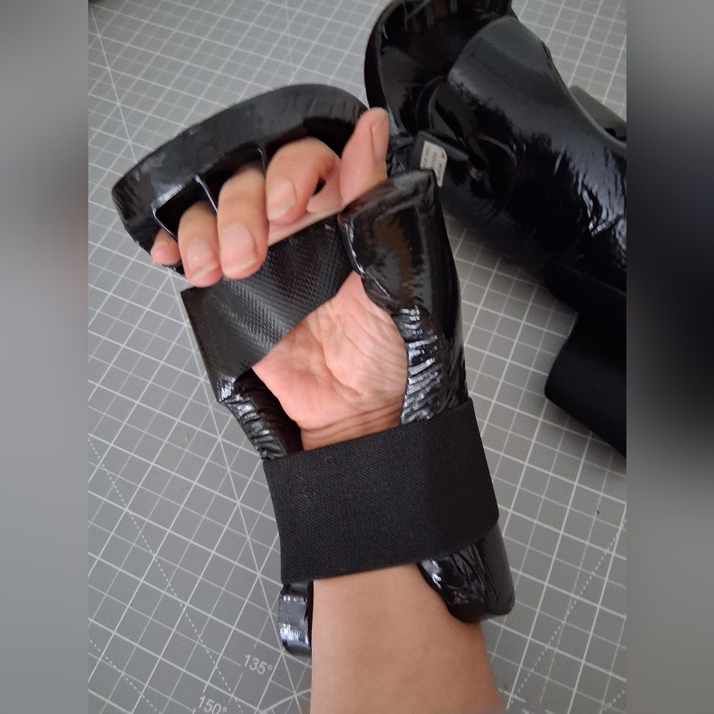 Black Martial Arts Sparring Gloves